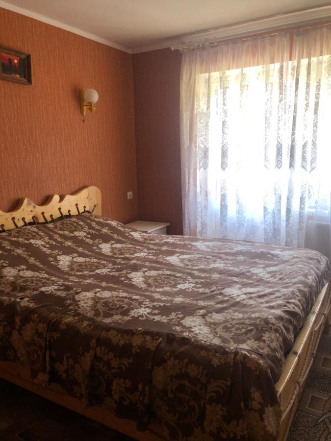 Садиба Диво Квітка تاتاريف المظهر الخارجي الصورة