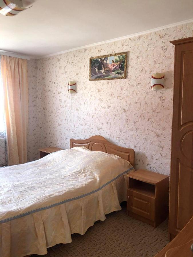 Садиба Диво Квітка تاتاريف المظهر الخارجي الصورة